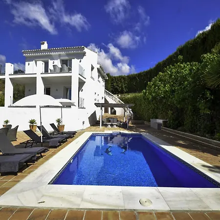 فيلة Tranquil Sea View For 8